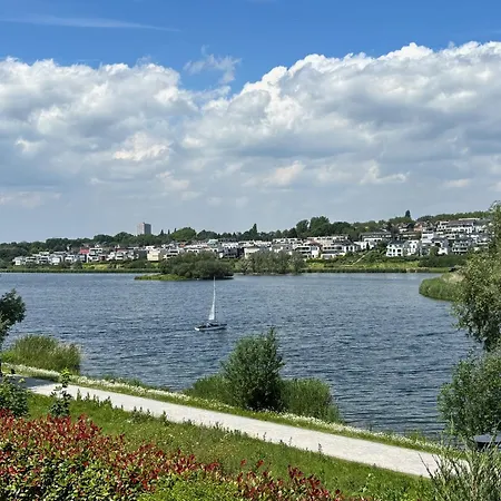 Top Lage Direkt Am Phoenix-see
